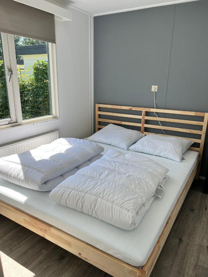 Ferienwohnung Holiday Chalet Basic Hensbroek Exterior foto